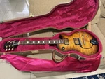 2002 Usa Gibson Les Paul Studio Guitar With Case. Fixed Price $1000.00.