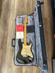 Usa Fender Stratocaster Ultra Texas Tea (SBL014436). Fixed Price $1848.95.