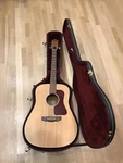 Guild D4 Nt Hr Acoustic Guitar With Hard Case. Fixed Price $1100.00.